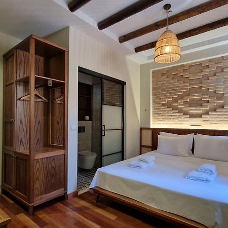 Bujtina Behram Hotel Korça Kültér fotó