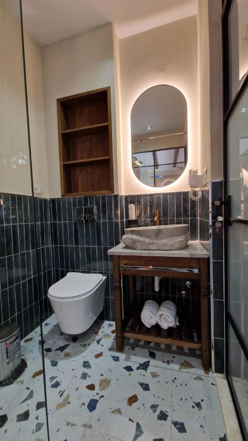 Bujtina Behram Hotel Korça Kültér fotó