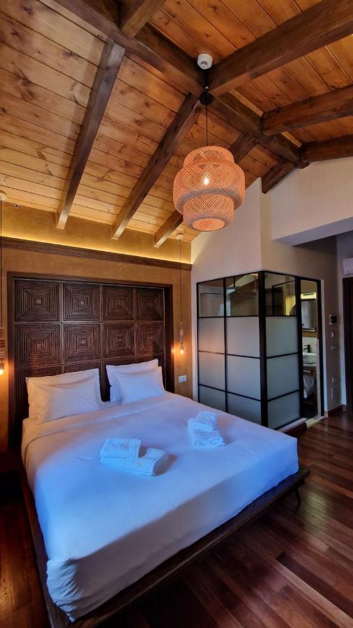 Bujtina Behram Hotel Korça Kültér fotó