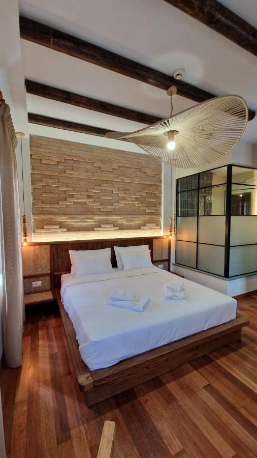 Bujtina Behram Hotel Korça Kültér fotó